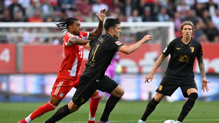 مباراة أوغسبورغ وبايرن ميونخ