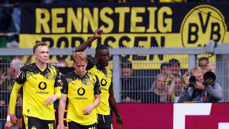 مباراة بورسيا دورتموند ويونيون برلين