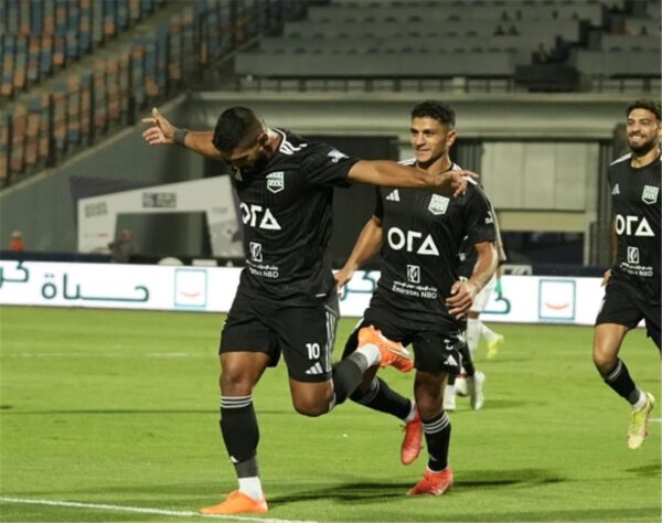 مباراة زد إف سي وبتروجيت