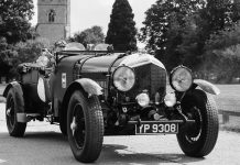 Chester Carlson Invents Machine To Copy Documents