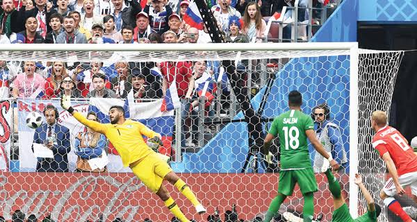 مباراة في رمضان.. روسيا ضد السعودية