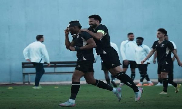 مباراة بتروجيت وفاركو