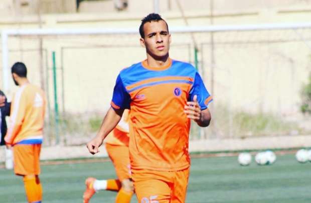 ناصر منسي بقميص نادي الشمس 