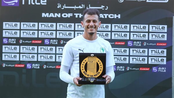 عمر الساعي لاعب المصري