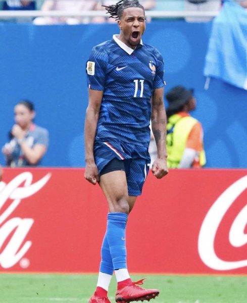 أكثر 5 لاعبين خطفوا الأضواء في كأس العالم