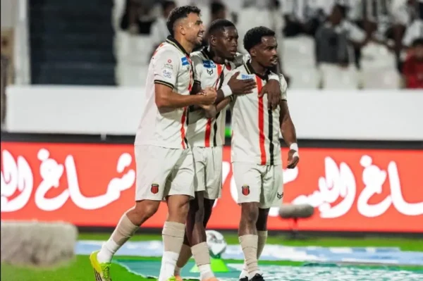 مباراة الرياض ونيوم