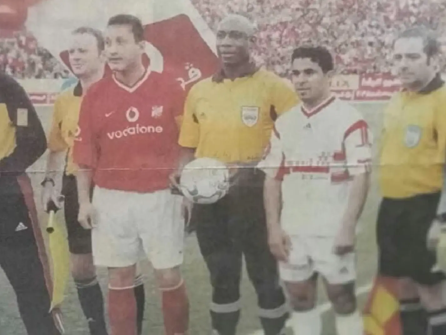 هادي خشبة وخالد الغندور كباتن الأهلي والزمالك في قمة 30 يناير 2003